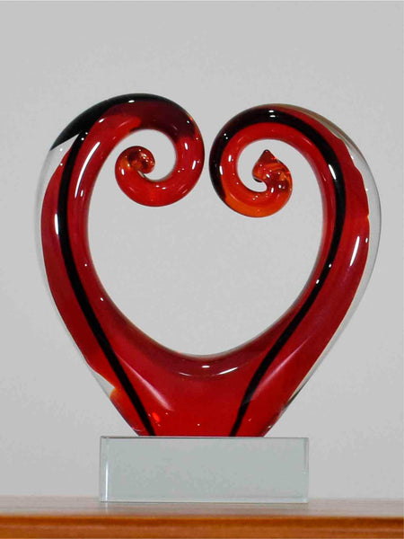 Koru Heart Red Black 11 cm